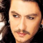 artist image Barış Akarsu Sevdim Seni Bir Kere Ayrılık Zamansız Gelir