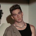 artist image Reyn Hartley Bow Bow (Slowed) - Single