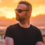 artist image DeeP HousE Live Paul Thomas - Ultraviolet (2022) (Extended Mix) Ultraviolet (2022) - Single