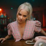 artist image Anne-Marie UNHEALTHY (feat. Shania Twain) UNHEALTHY (feat. Shania Twain)