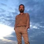 artist image Feridun Düzağaç Alev Alev (Güneşi Beklerken 25.Bölüm) Orjinal Alt Yazılı