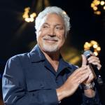 artist image Tom Jones Tom Jones with Robbie Williams / Are you gonna go my way Reload