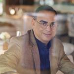artist image Gilberto Santa Rosa Por Mas Que Intento (Salsa Version) 
