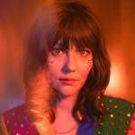 artist image Molly Tuttle Bury Me Beneath The Willow 