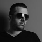 artist image Moe Turk Silently (Anton Ishutin Remix) Silently (Remixes)