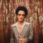 artist image (TikTok remix) sickmix Talking to the moon Doo-Wops & Hooligans (Deluxe)