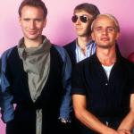 artist image Men At Work Who Can It Be Now (Remixes 12') 